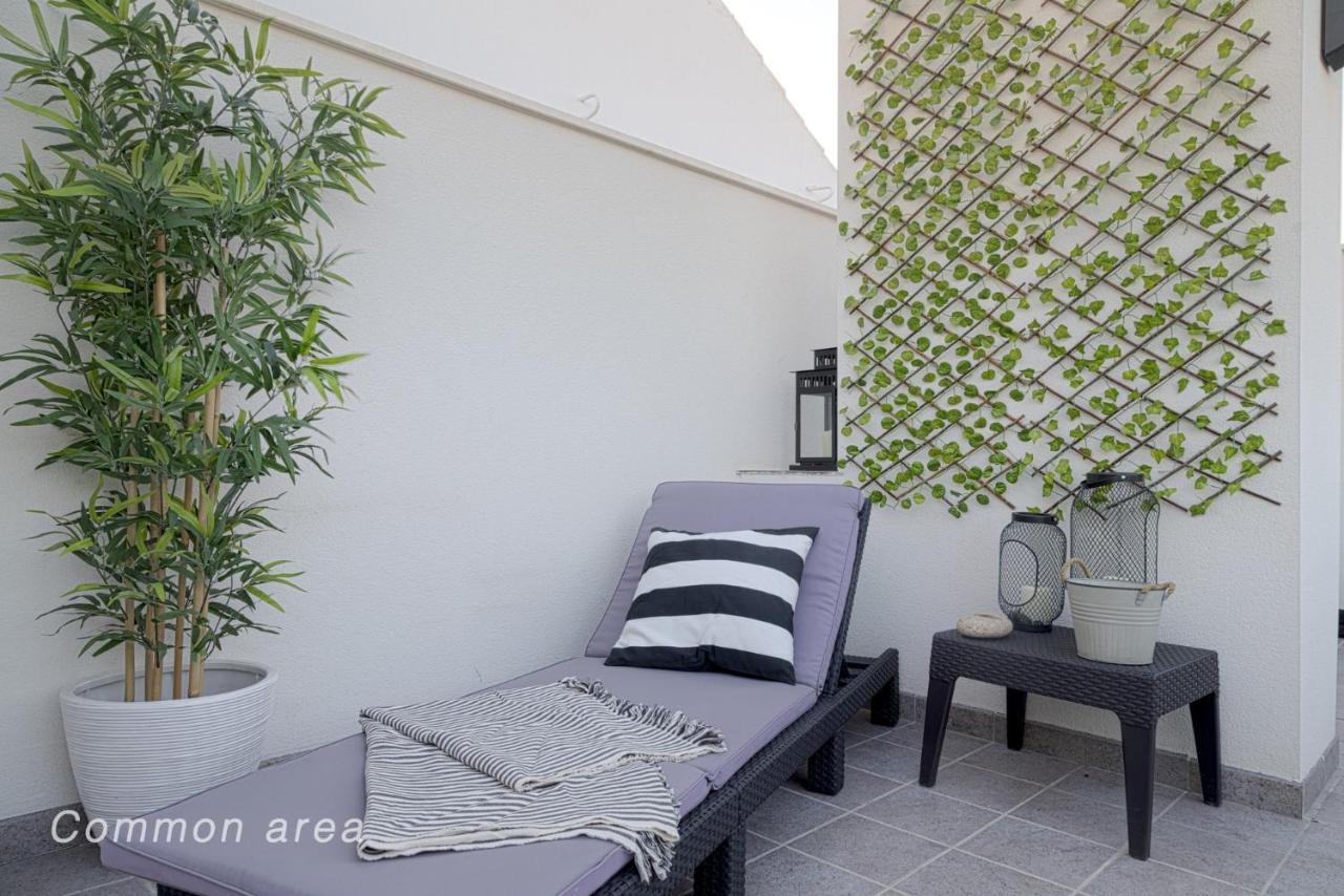 Caleta Homes - Ancha Del Carmen Malaga Ngoại thất bức ảnh