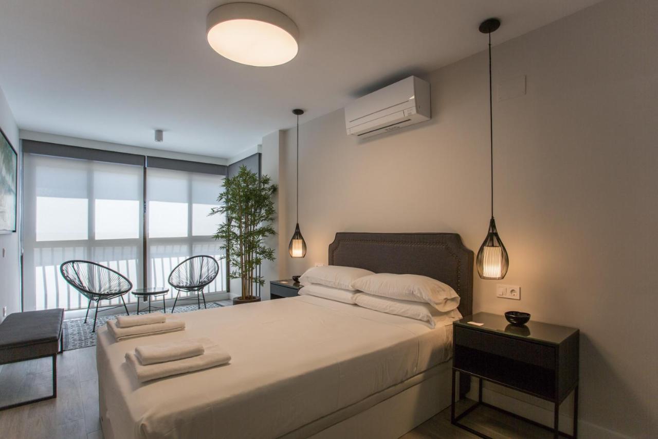 Caleta Homes - Ancha Del Carmen Malaga Ngoại thất bức ảnh